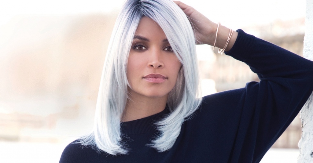 What Does Balayage Mean? A Guide to Balayage Highlights