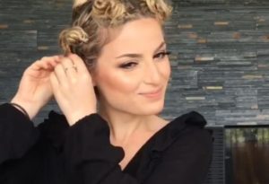 Norwegian Blogger is Called out for calling Bantu Knots “Big Heatless Curls