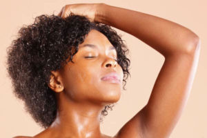 How To Minimize Your Natural Hair Regimen And Save Tons Of Time