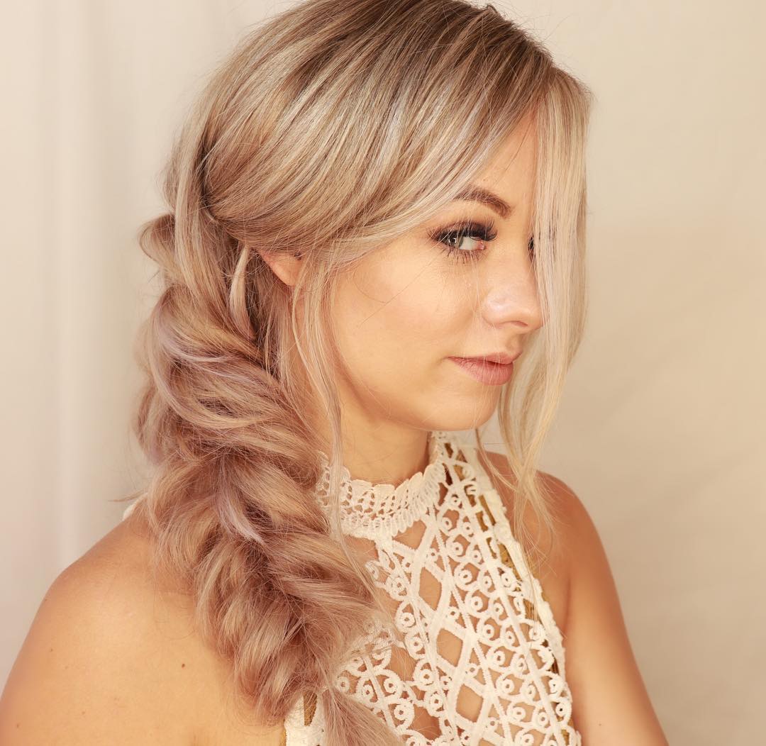 Voluminous Fishtail With Extensions