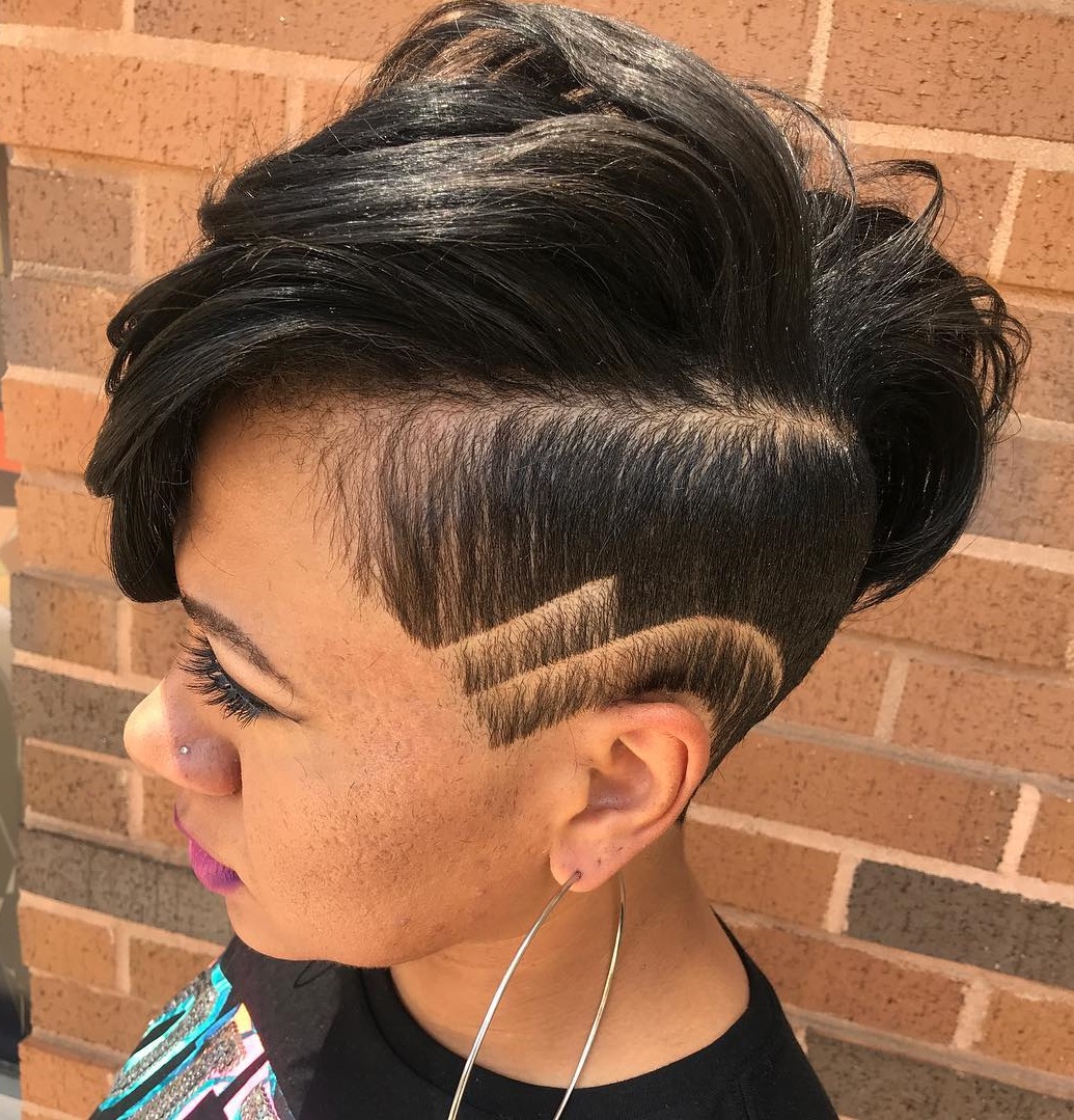 Women’S Undercut With Shaved Lines