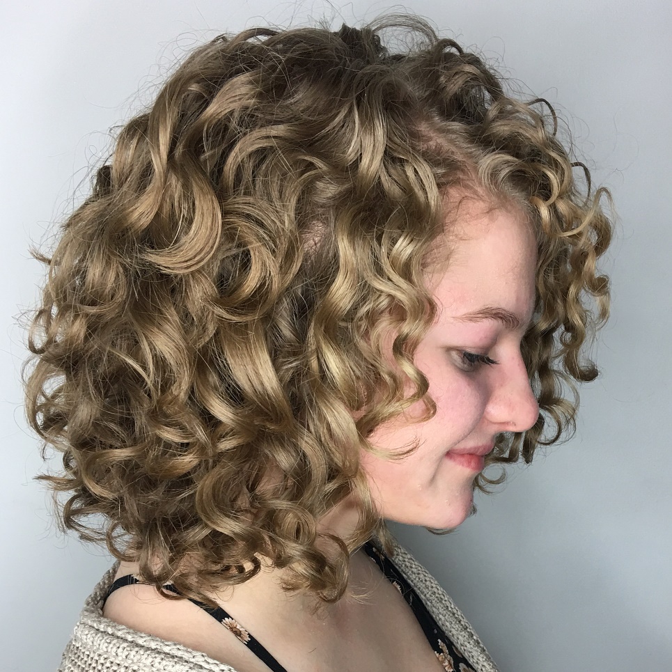 Longer Curly Bob For Blondes