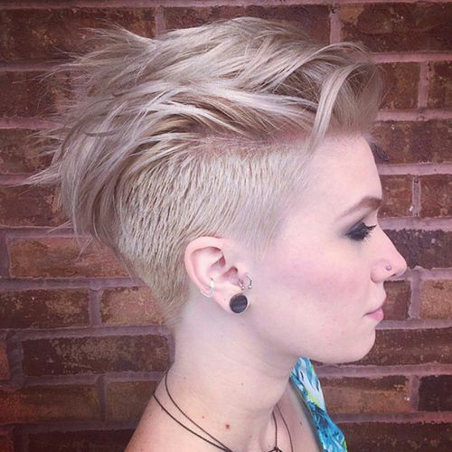 women's short edgy mohawk hairstyle