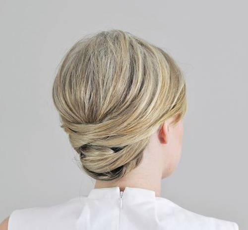 gorgeous formal updo for blonde hair