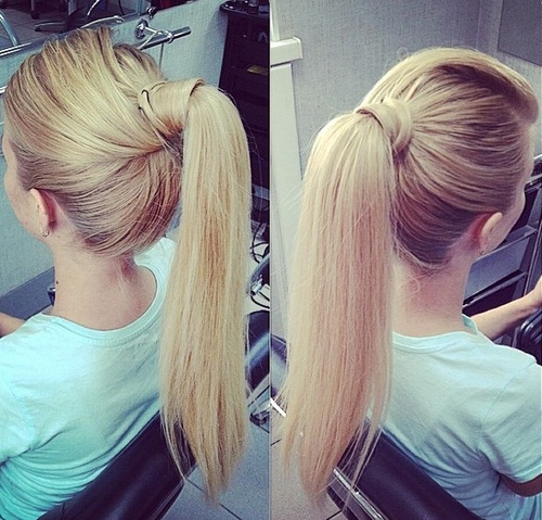 high blonde ponytail hairstyle