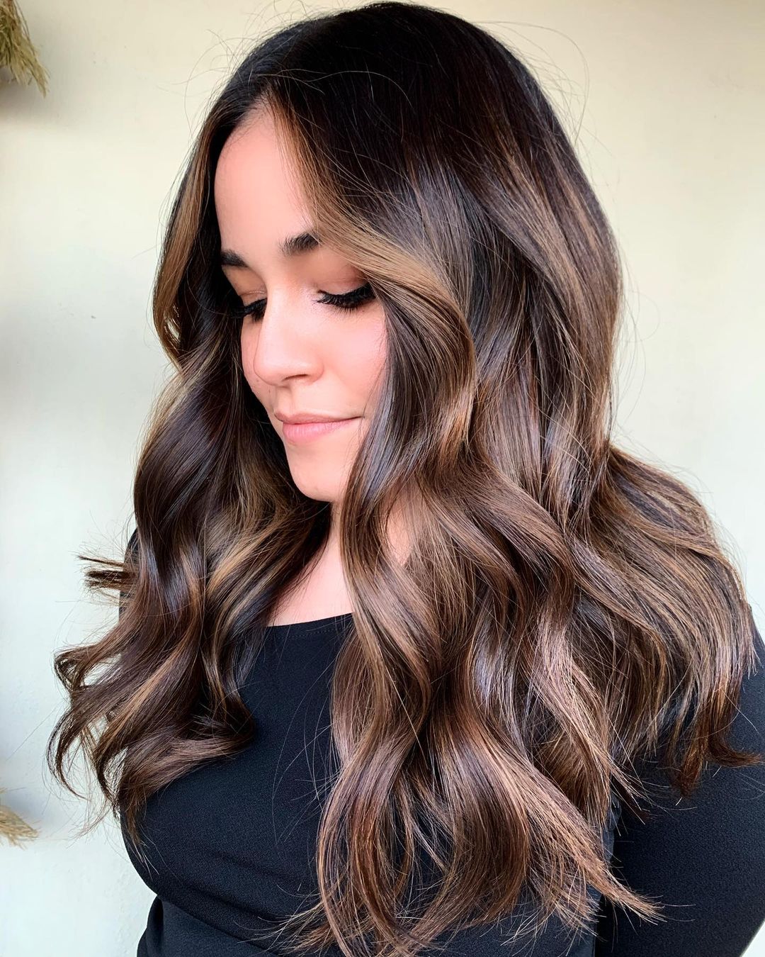 20 Alluring Ash Brown Hair Ideas to Fulfill Your Brunette Goals