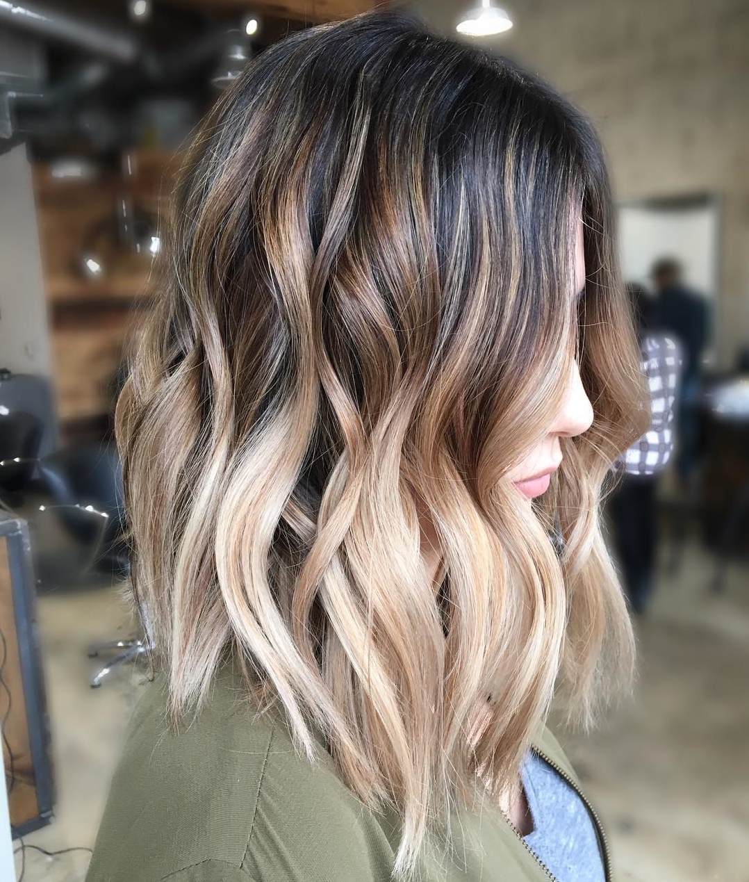 25 Fabulous Brown Hair with Blonde Highlights Looks to Love