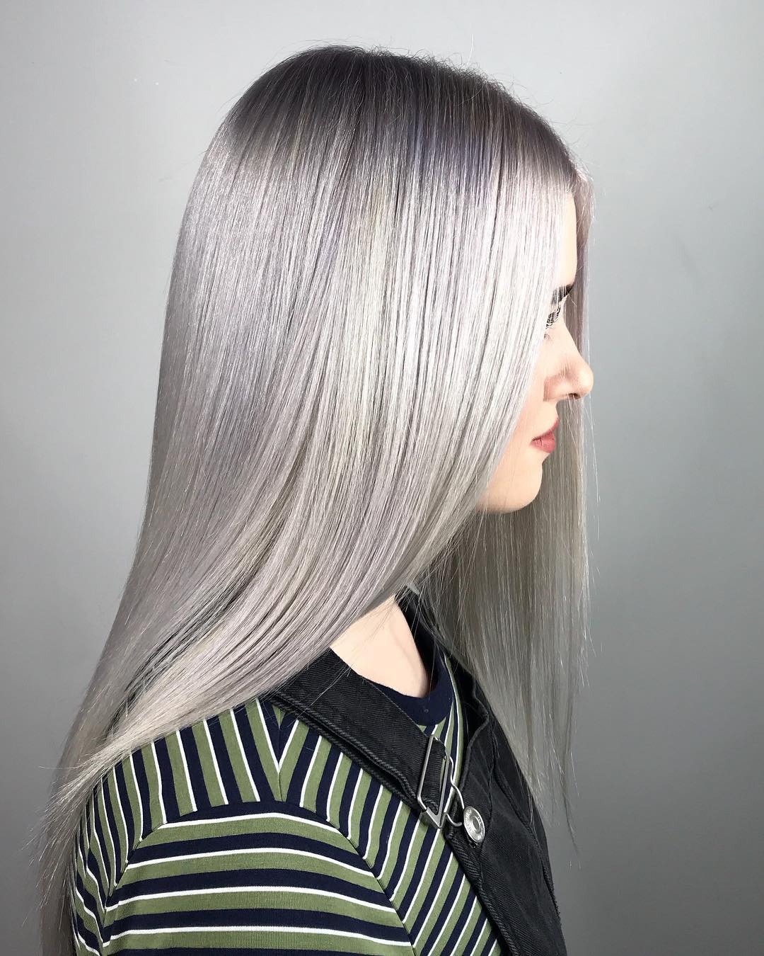 Straight Metallic Silver Hair