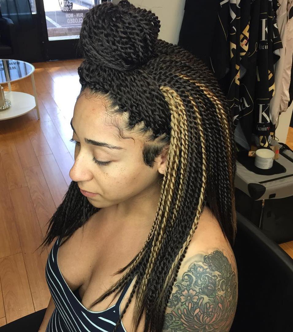 Senegalese Twists With Blonde Highlights