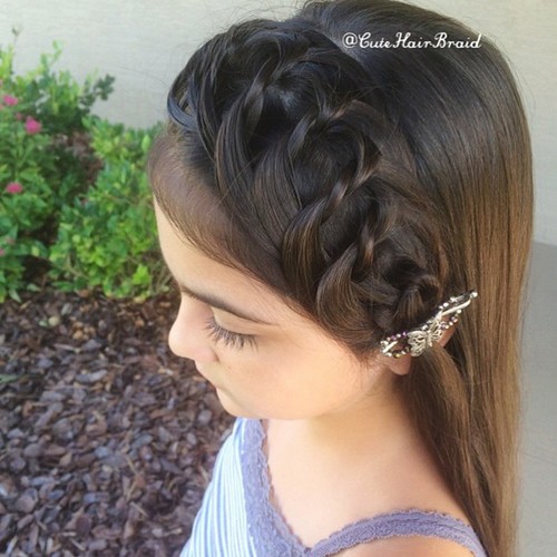 knotted headband hairstyle