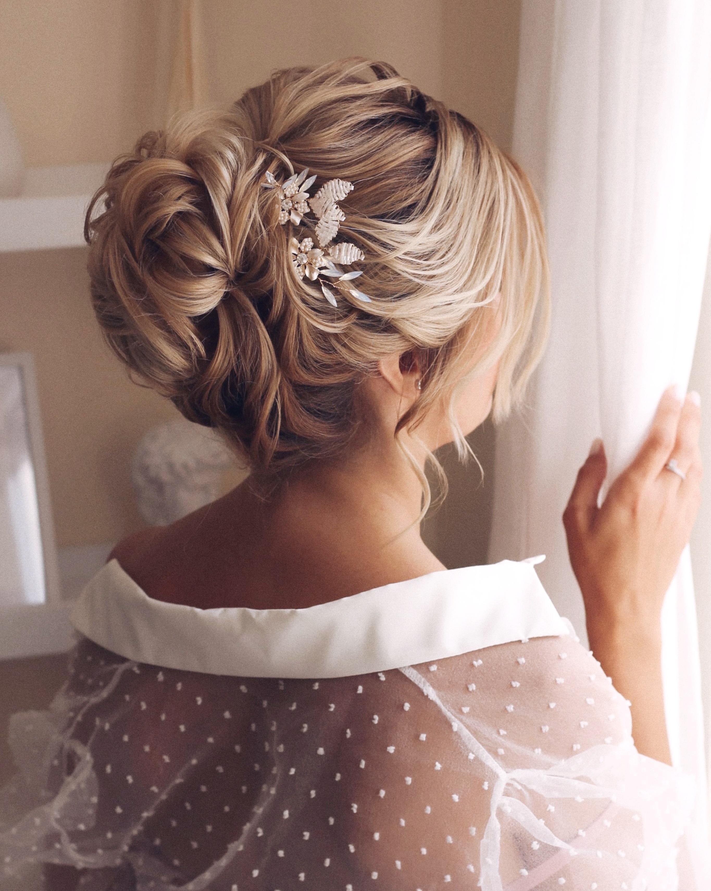 Bridal Hair with Hair Pins