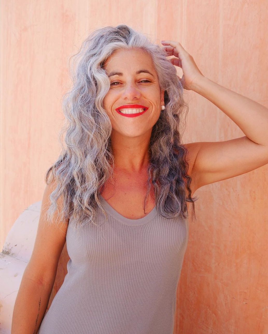 Silver Sisters and Gray Hair Communities for Women on Instagram