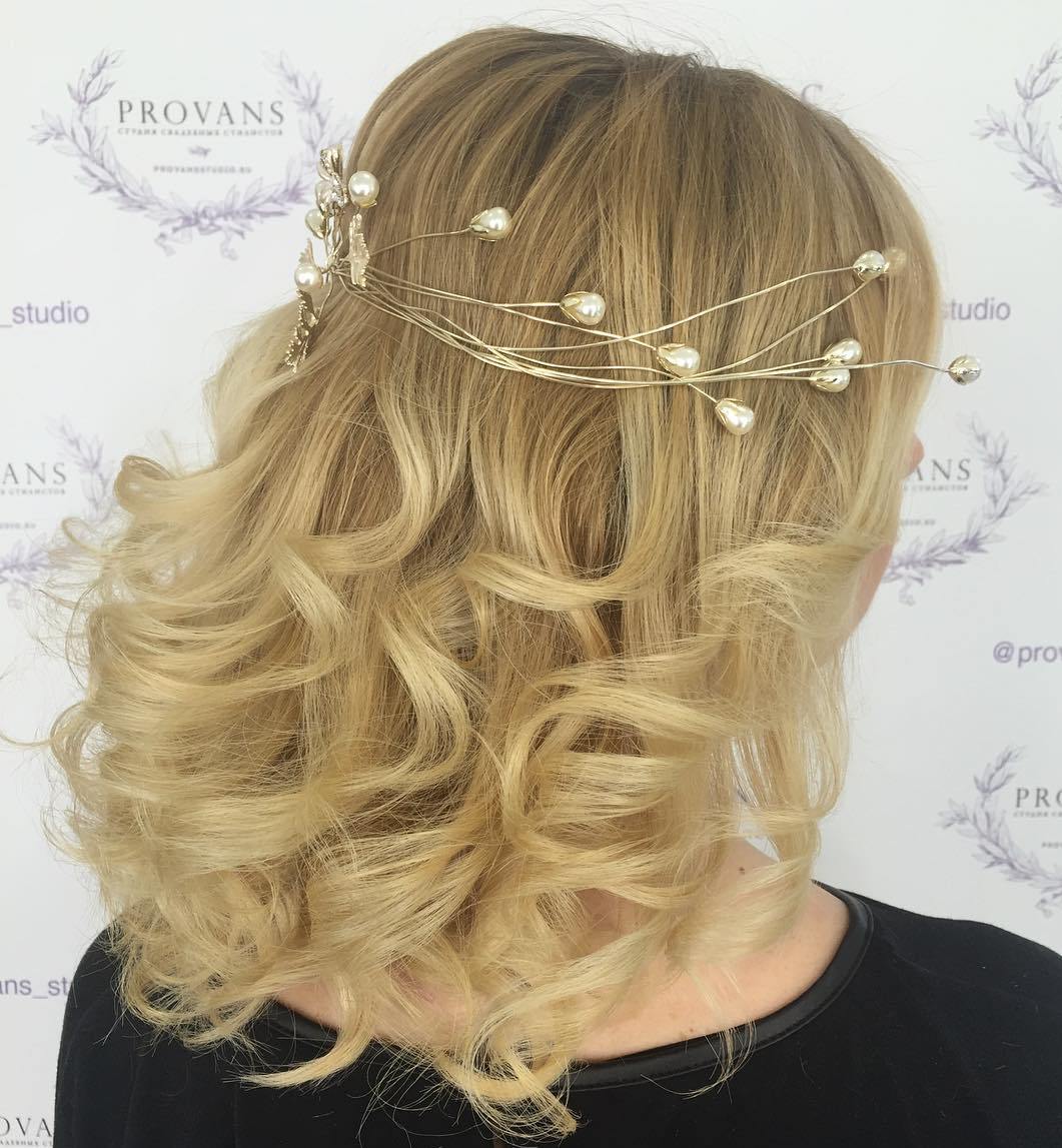 Wedding Mid Length Curly Blonde Hairstyle