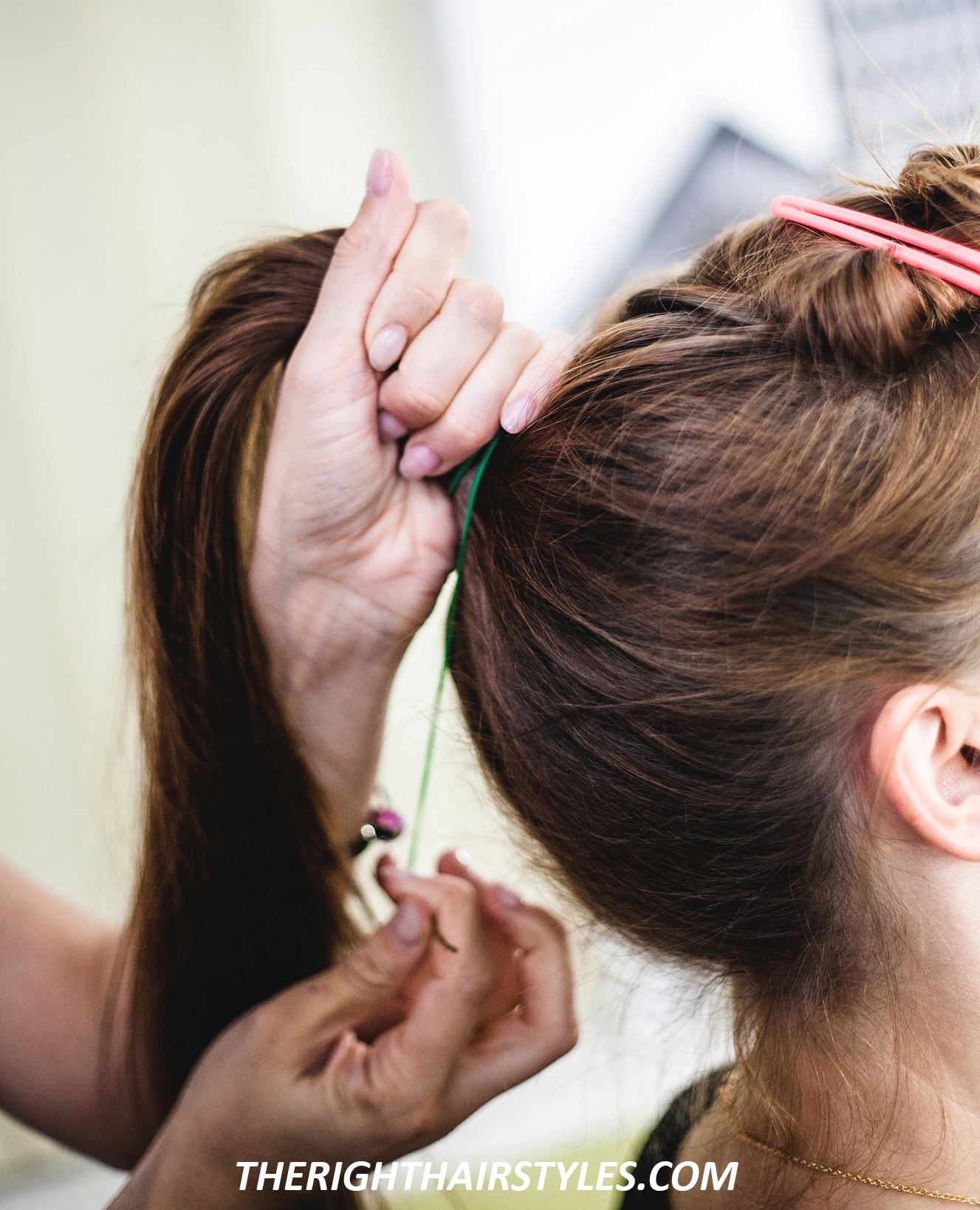 How to Make a High Ponytail with Bouffant in Easy 6 Steps