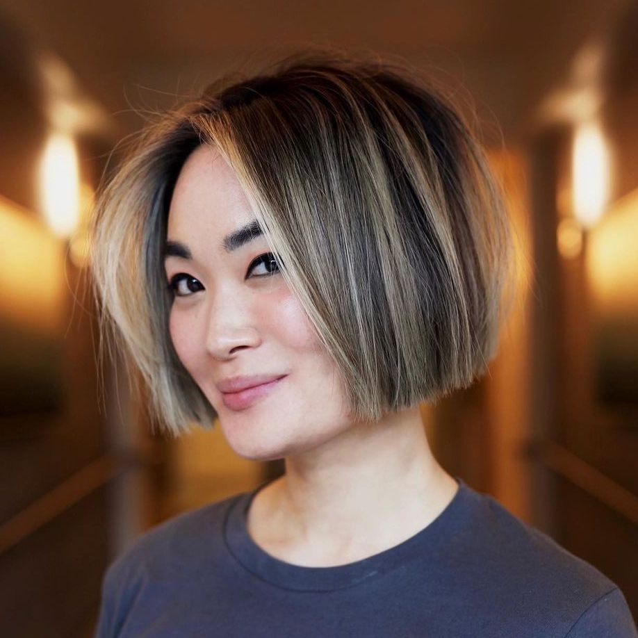 Blunt Bob and Highlights on Asian Hair