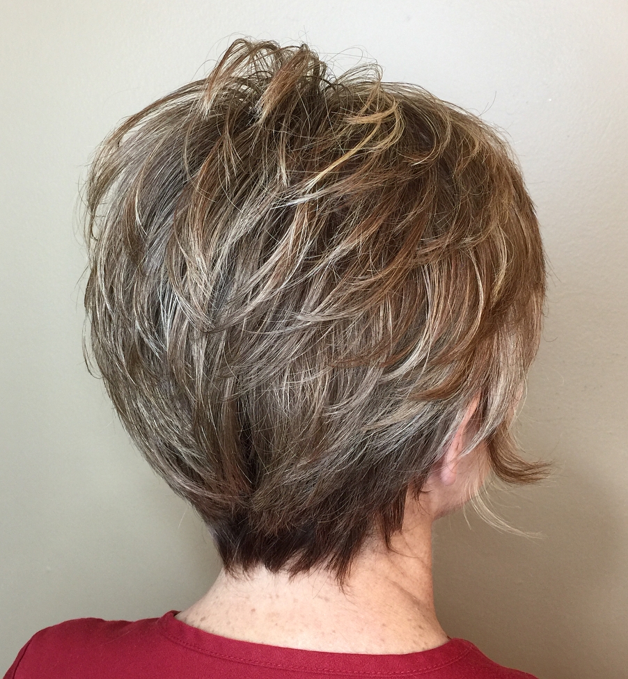 20 Charming Pixie Haircuts for Women over 50