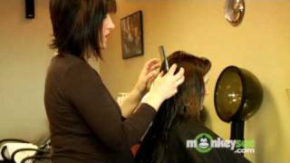 Women'S Haircut-Prepping & Sectioning The Hair