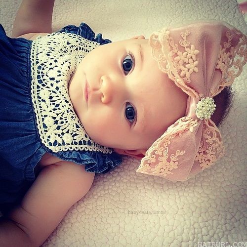 Nice Lace Bow hairstyle for little baby girl