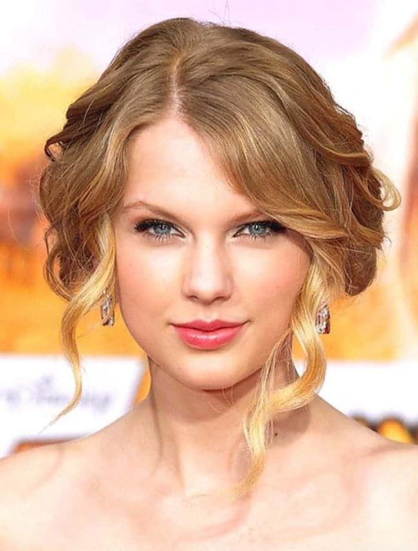 taylor swifts formal hairstyles