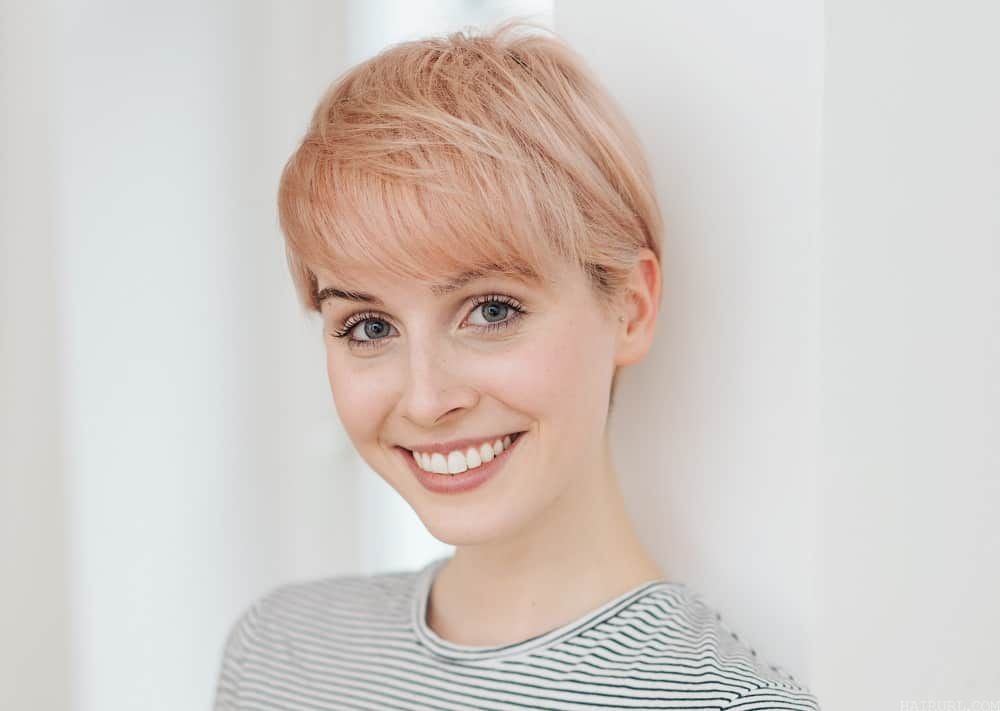 long pixie cut for women with bangs