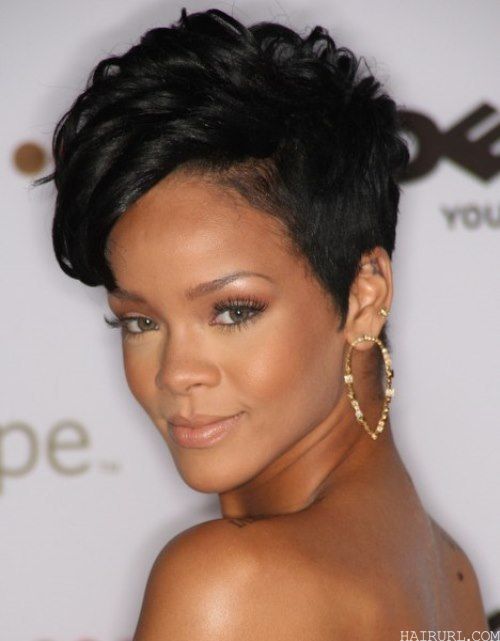 Short Natural Hairstyles for Women 20