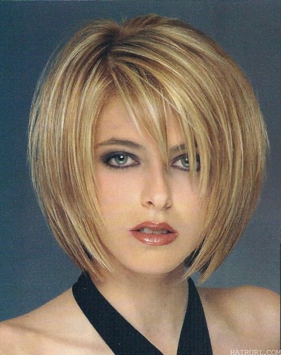 bob cut with layers for oval face