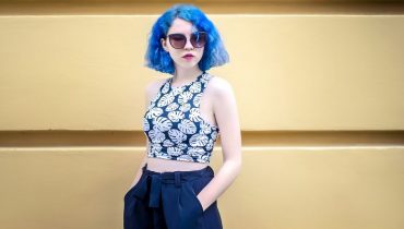 7 Striking Blue Curly Hairstyles for Women