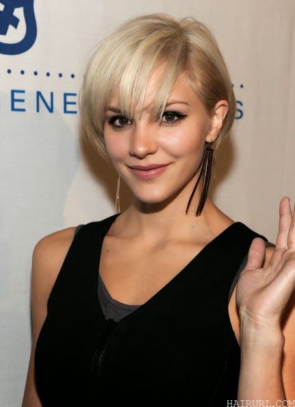 80 Short Haircuts and Hairstyles for Women 27