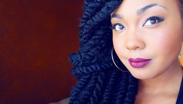 31 Startling Jumbo Twists to Glam Up Instantly