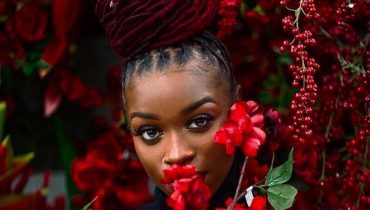 12 Red Dreadlock Hairstyles to Get A Retro Look