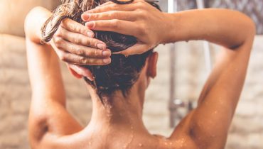 What’s So Bad About Washing Your Hair in Hard Water?