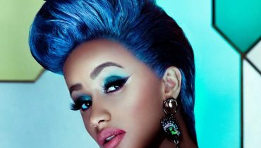 11 Exotic Blue Hairstyles for Black Girls