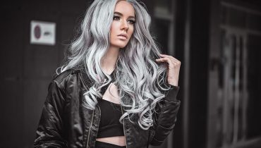 A Quick Guide to Granny Hair Trend - 7 Styling Ideas