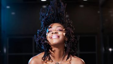 21 Trendiest Medium Hairstyles for Black Women