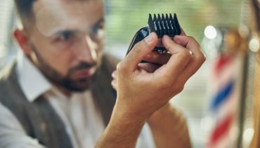 Hair Clipper Maintenance: How to Clean Your Hair Clippers The Right Way