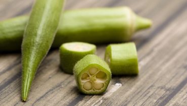 Okra Benefits for Hair & How to Use It