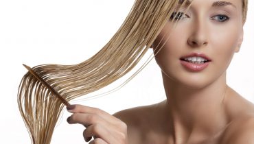 Can You Bleach Wet Hair? Here's What You Should Know
