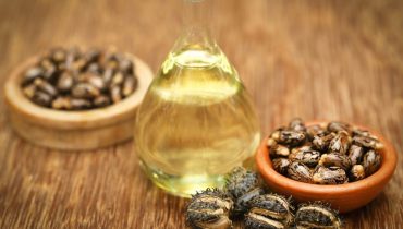 Castor Oil for Hair: Benefits & How to Use
