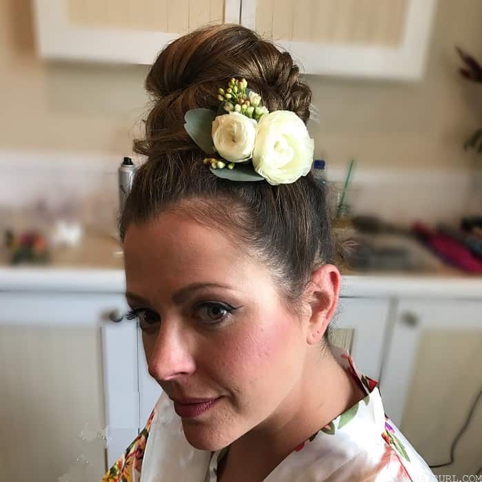 top knot bun for wedding