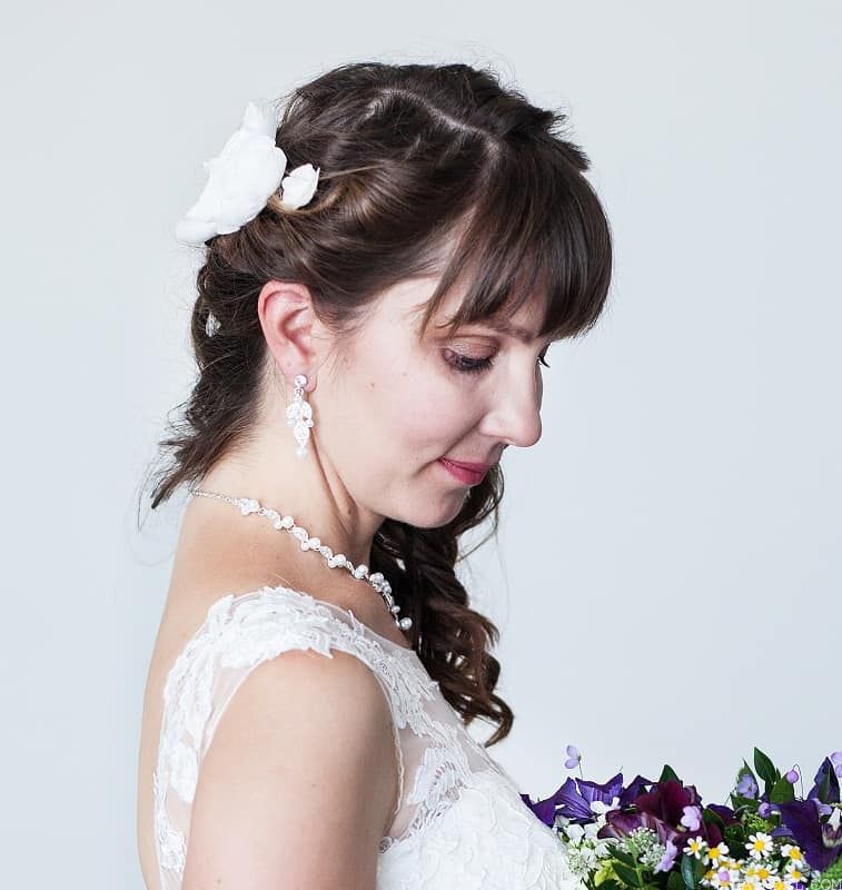 wedding hairstyle for medium hair with bangs
