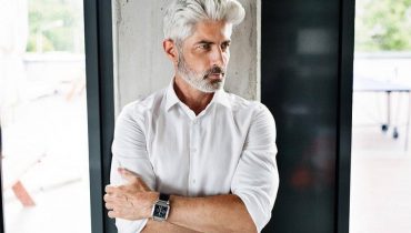 20 Trendiest Grey Hairstyles for Men Over 50