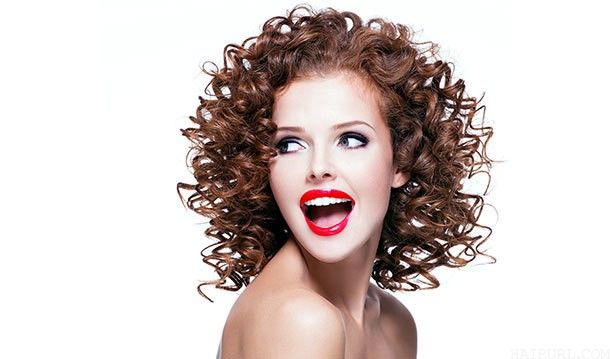 oval face curly hairstyle for cute girl