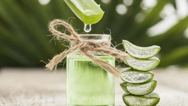 Aloe Vera Juice for Hair: Benefits and How to Use It Effectively