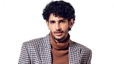 How to Make Men's Hair Curly- 5 Ways to Hop on the Trend