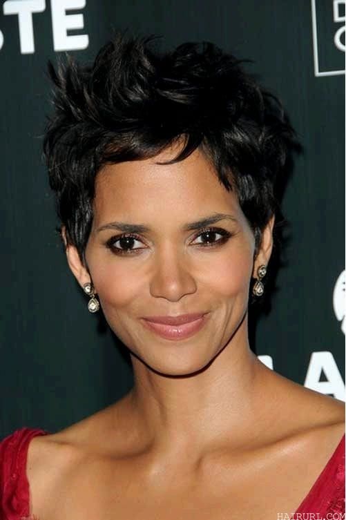 halle berry's short haircuts