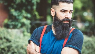 10 Handsome Balbo Beard Styles To Add Class to Your Look