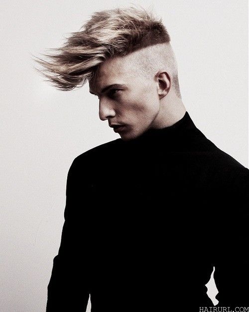 men's blonde hairstyle with faux hawk