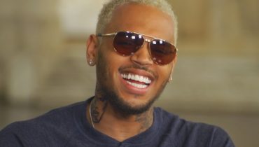 7 Rocking Example of Chris Brown Blonde Hair