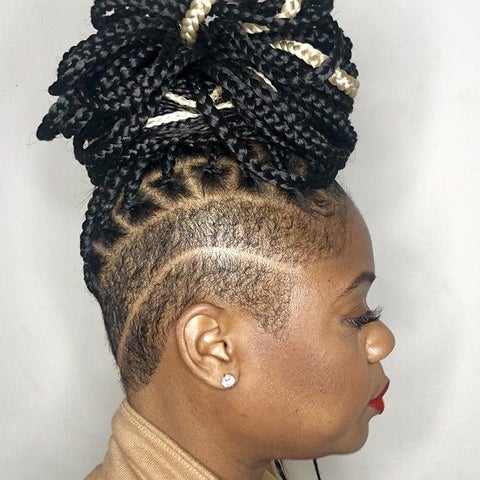 Knotless braids in a mohawk