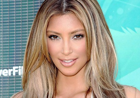 Kim Kardashian’s Blonde Hair | Celeb Hairstyle of the Week